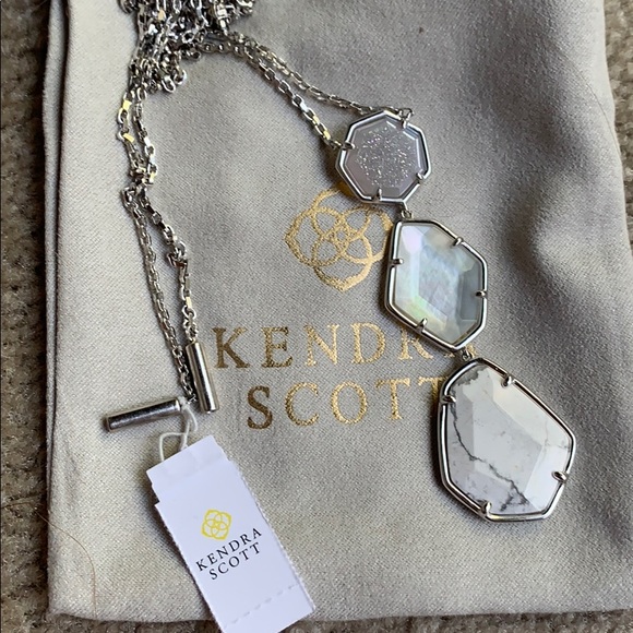 Nwt Kendra Scott White Howlite Drusy 